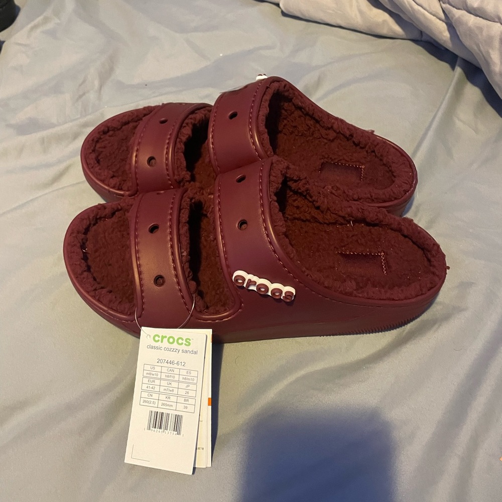Classic CROCS Cozzzy Sandal